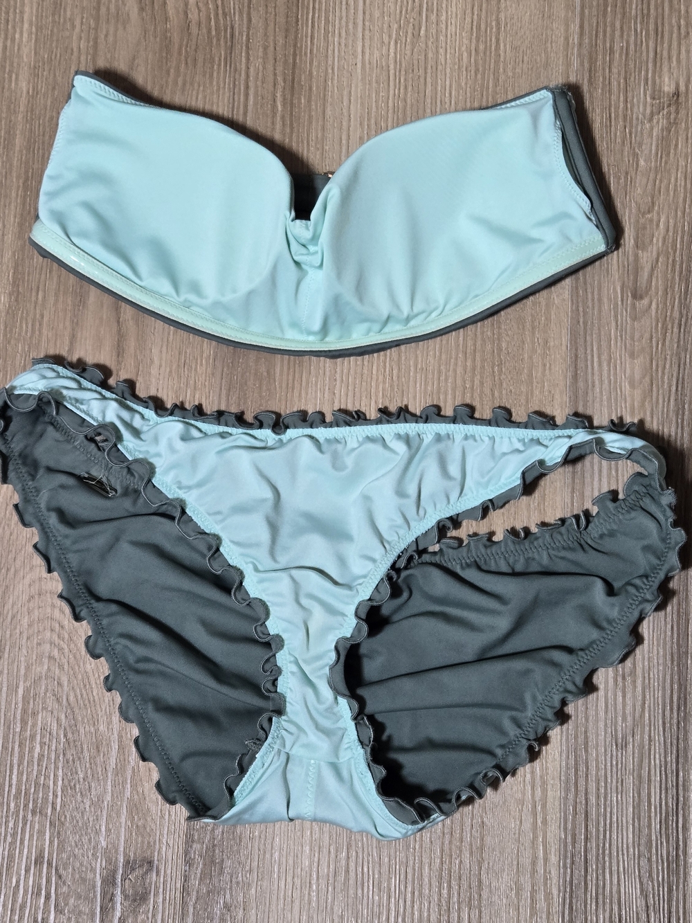 Victoria's Secret Olive Green and Ruffle Bikini Bottoms - Picture 3 of 4